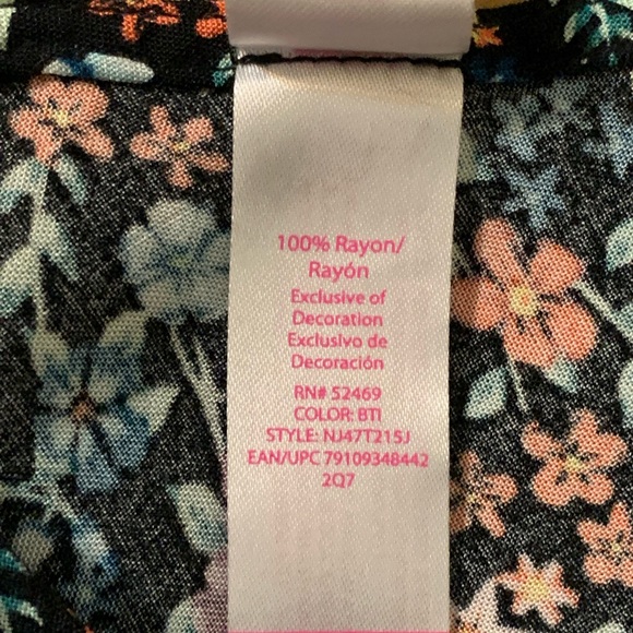 Junior size 11-13 Top by NO BOUNDARIES - Picture 10 of 16